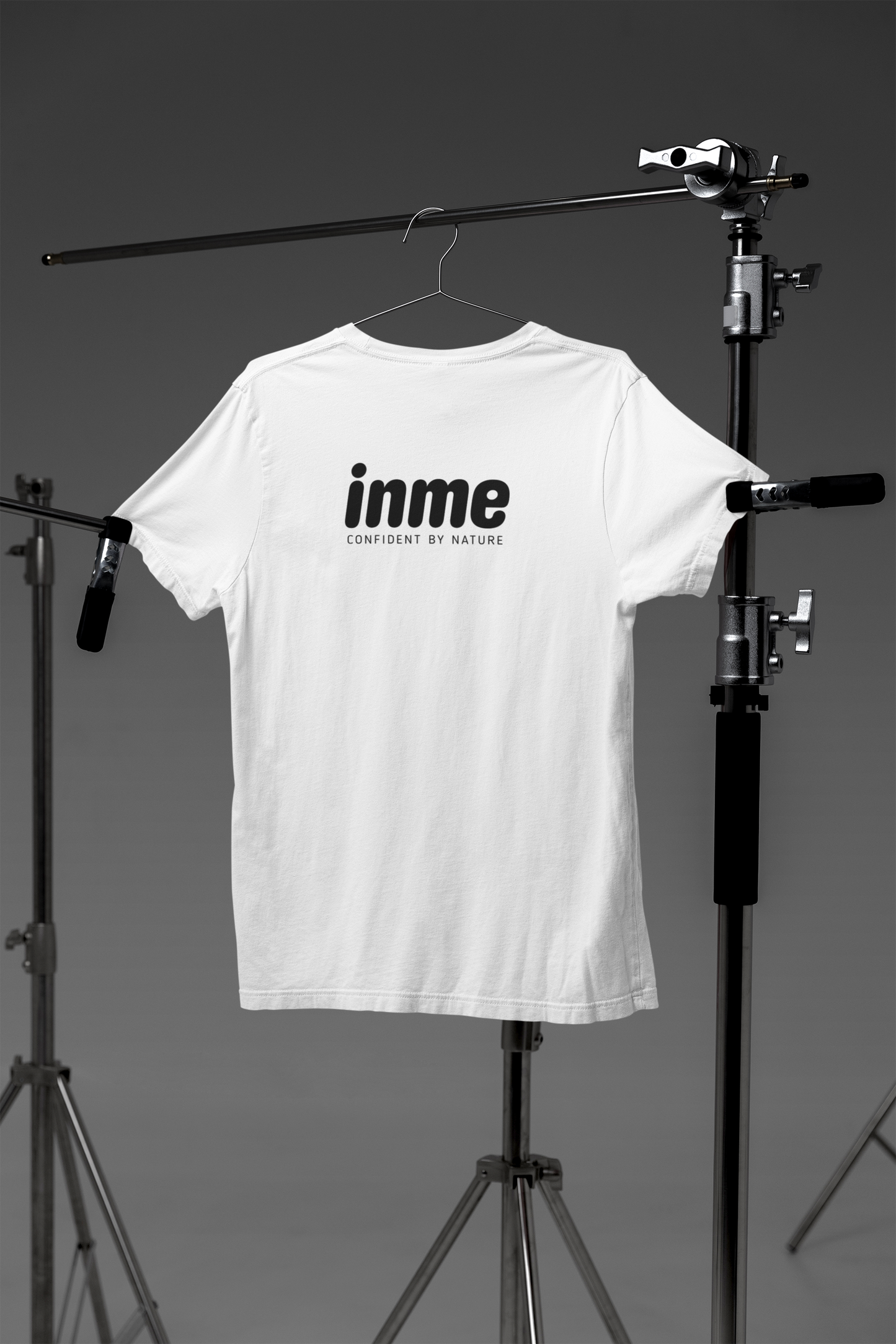 Born To Survive | T-Shirt | Round Neck