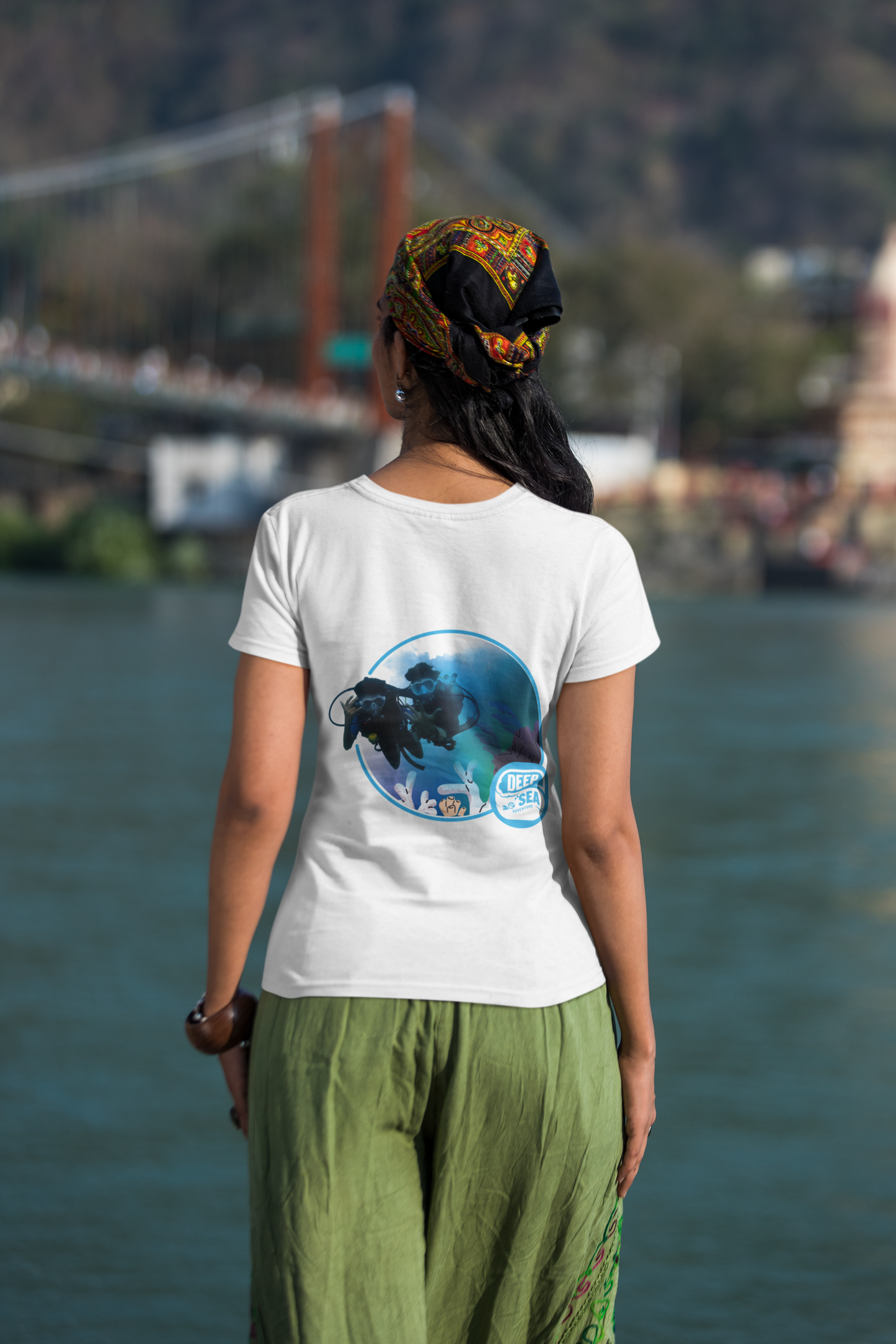 Deep Sea Adventure | T-Shirt | Round Neck