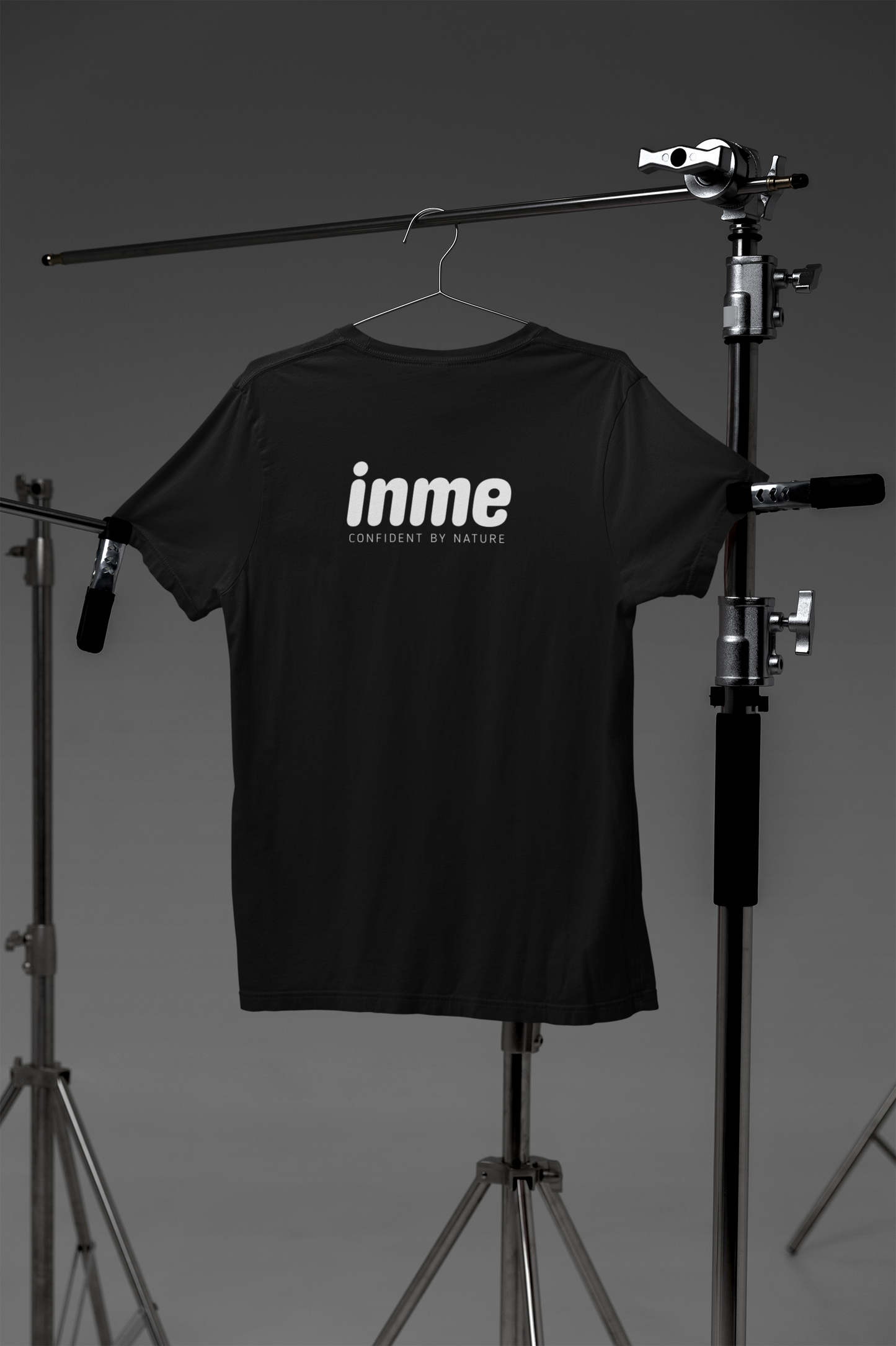 Born To Survive | T-Shirt | Round Neck
